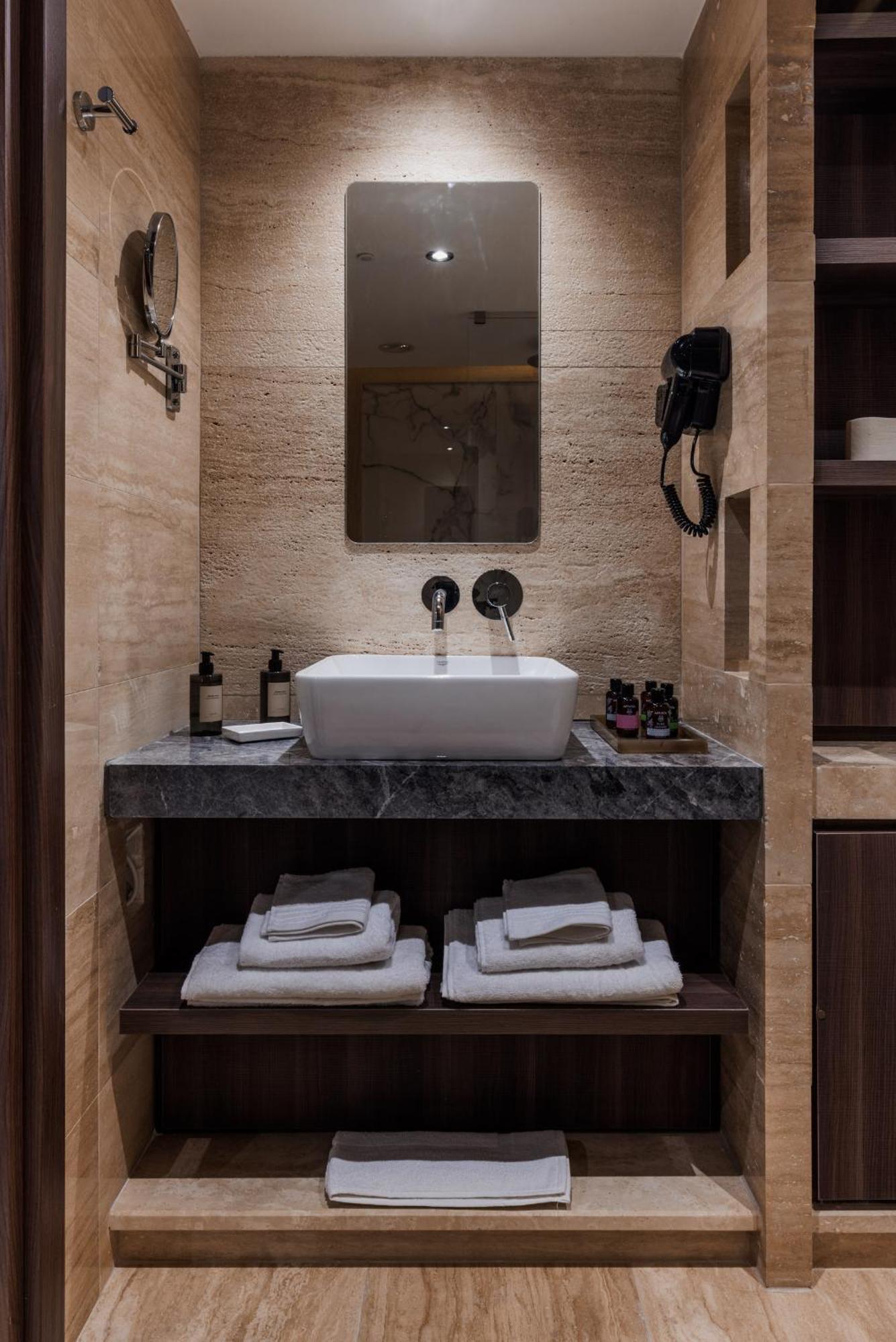 Reef - Hotel 4*
